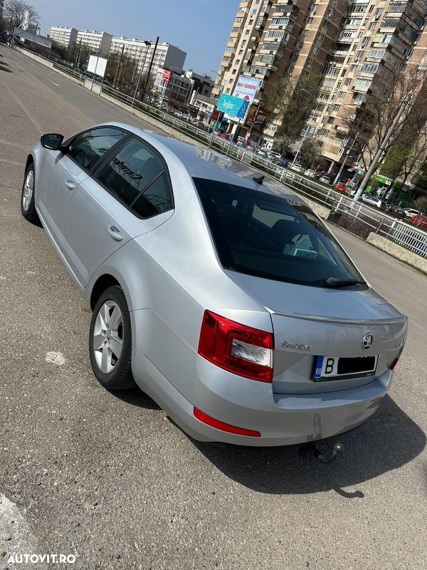 Skoda Octavia 1.6 TDI Greenline - 3