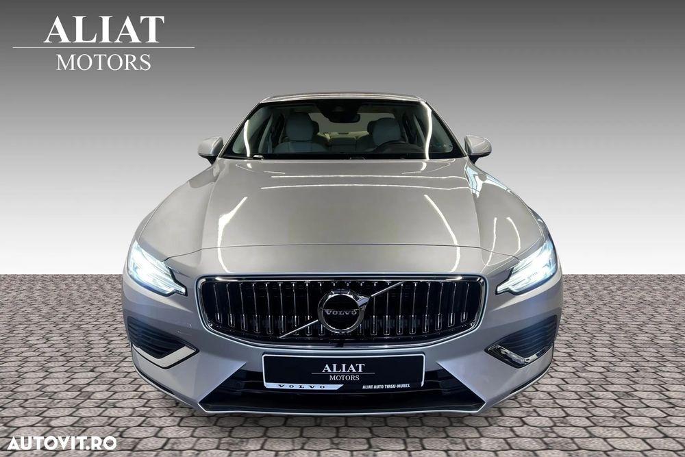 Volvo S60 T8 Recharge AWD Geartronic Inscription - 4