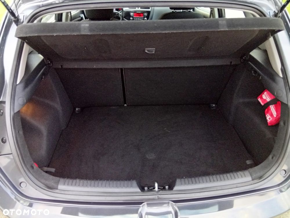 Kia Ceed - 19
