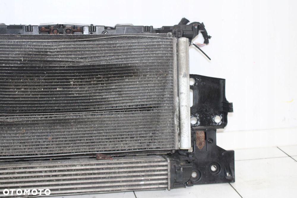 RENAULT MEGANE III 08R- 1.5 DCI  PAS PRZEDNI CHŁODNICE KOMPLET - 3