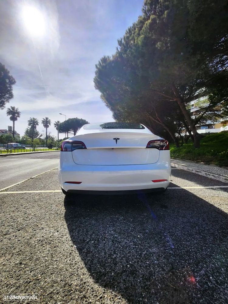 Tesla Model 3 Tração Traseira - 3