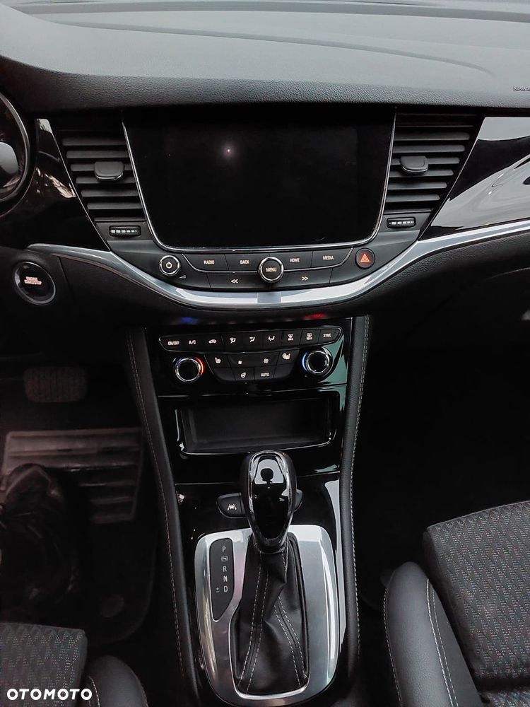 Opel Astra 1.6 CDTI Elite - 26