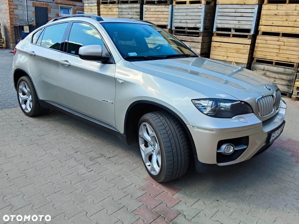 BMW X6 50i xDrive - 2