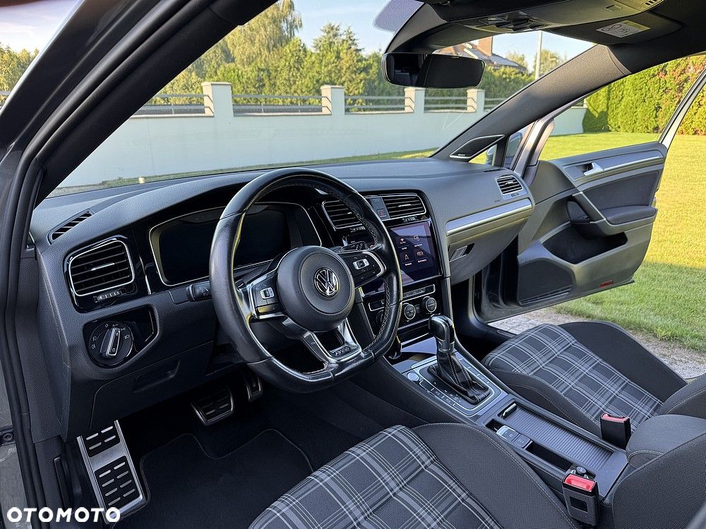 Volkswagen Golf GTD 2.0 TDI SCR DSG - 31
