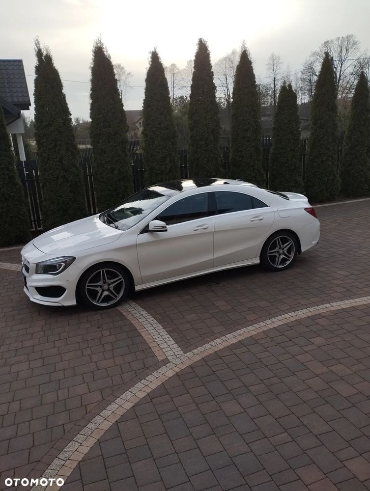 Mercedes-Benz CLA - 4