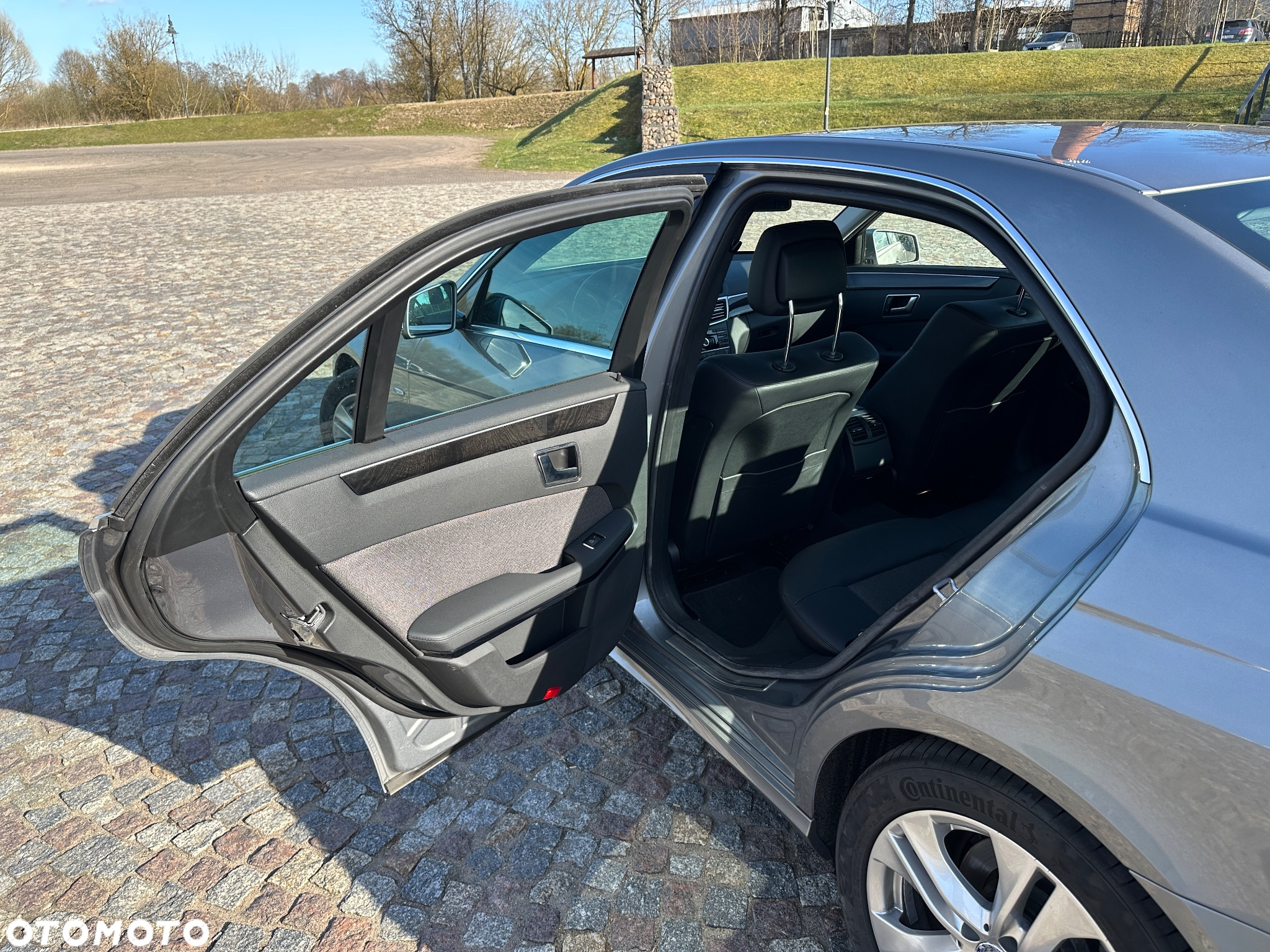 Mercedes-Benz Klasa E 200 BlueEFFICIENCY 7G-TRONIC Avantgarde - 10