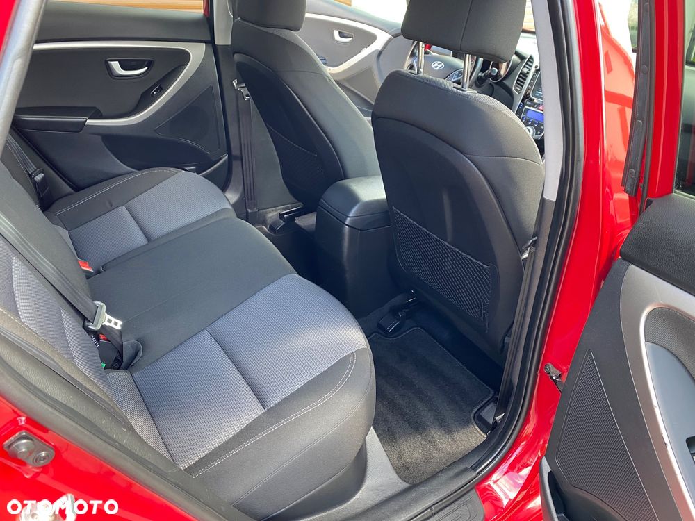 Hyundai i30 1.6 CRDi Comfort - 9