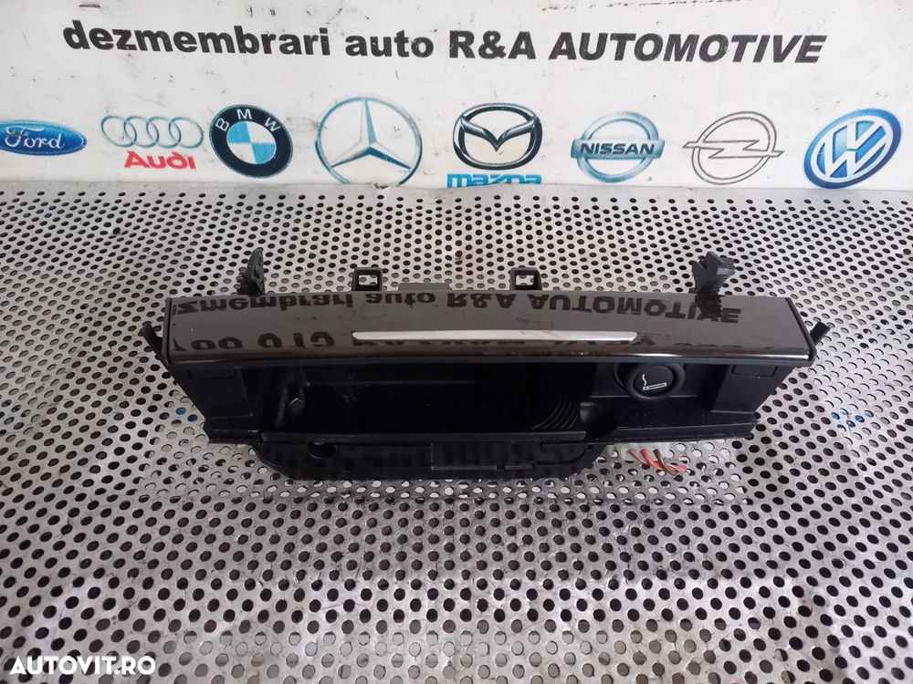 Scrumiera Bmw Seria 7 F01 F02 Scrumiera Lemn Mahon Bmw Seria 7 F01 F02 Volan Stanga Impecabila Dezm - 4