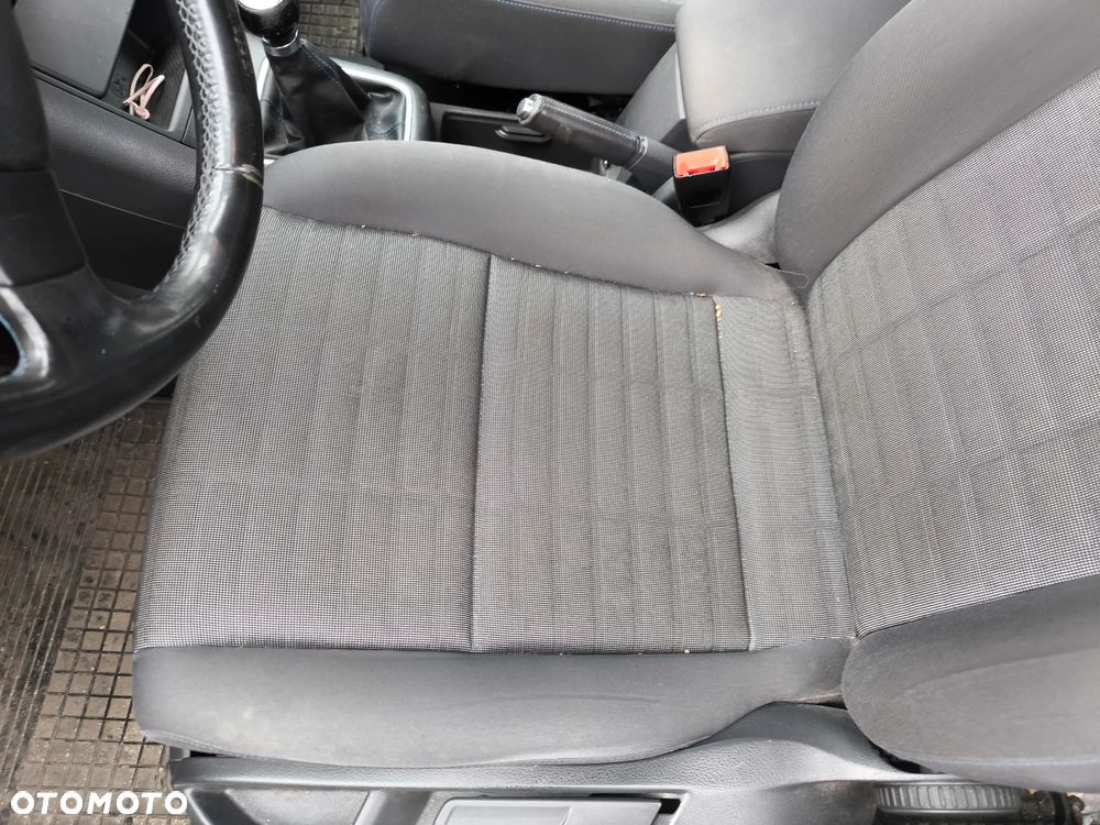 VOLKSWAGEN GOLF PLUS NA CZĘŚCI 1.4 80KM Benzyna WSZYSTKIE CZĘŚCI Małopolska/Śląsk - 17