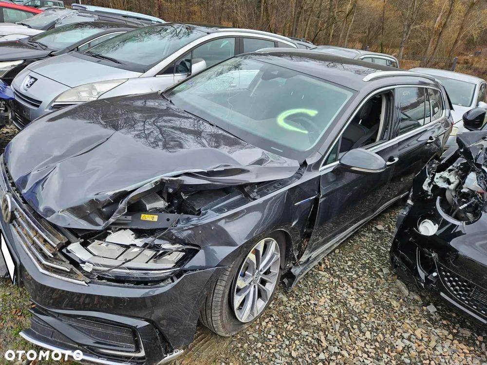Volkswagen Passat ver-variant-1-4-tsi-plug--in--hybrid-dsg-gte - 10