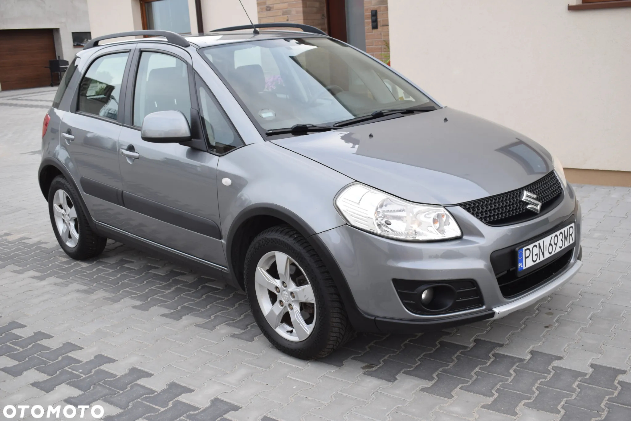 Suzuki SX4 1.6 Premium - 14