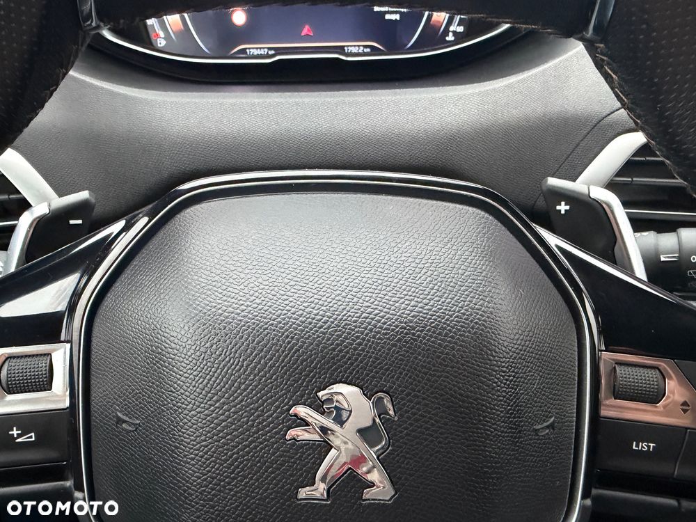 Peugeot 5008 - 14