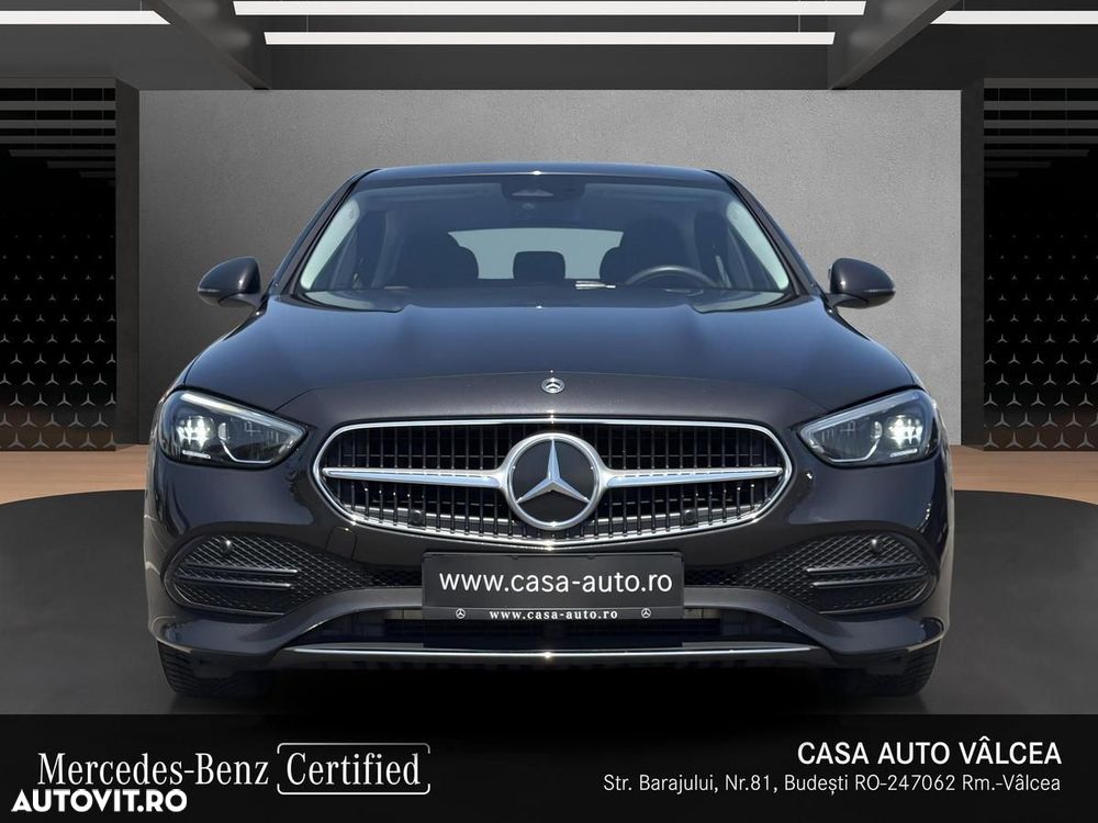 Mercedes-Benz C - 9