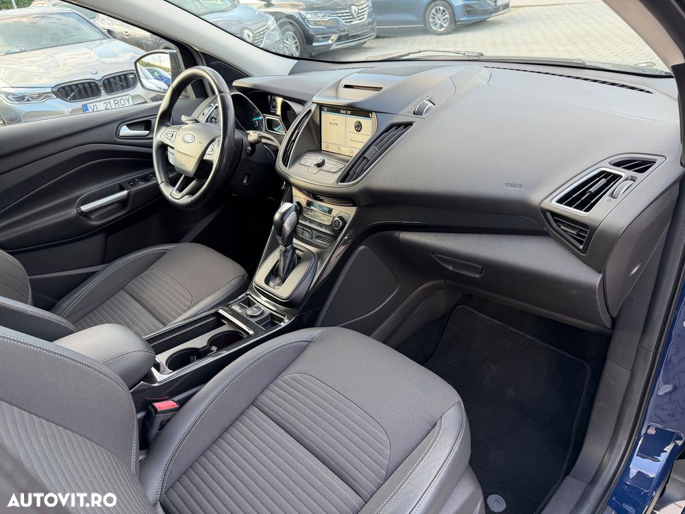Ford Kuga 1.5 EcoBoost TITANIUM - 8