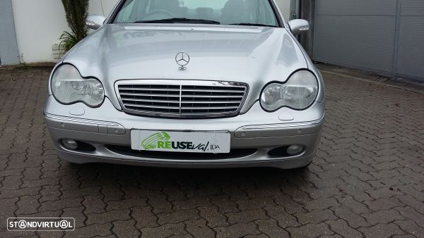 Para Peças Mercedes-Benz C-Class (W203) - 4