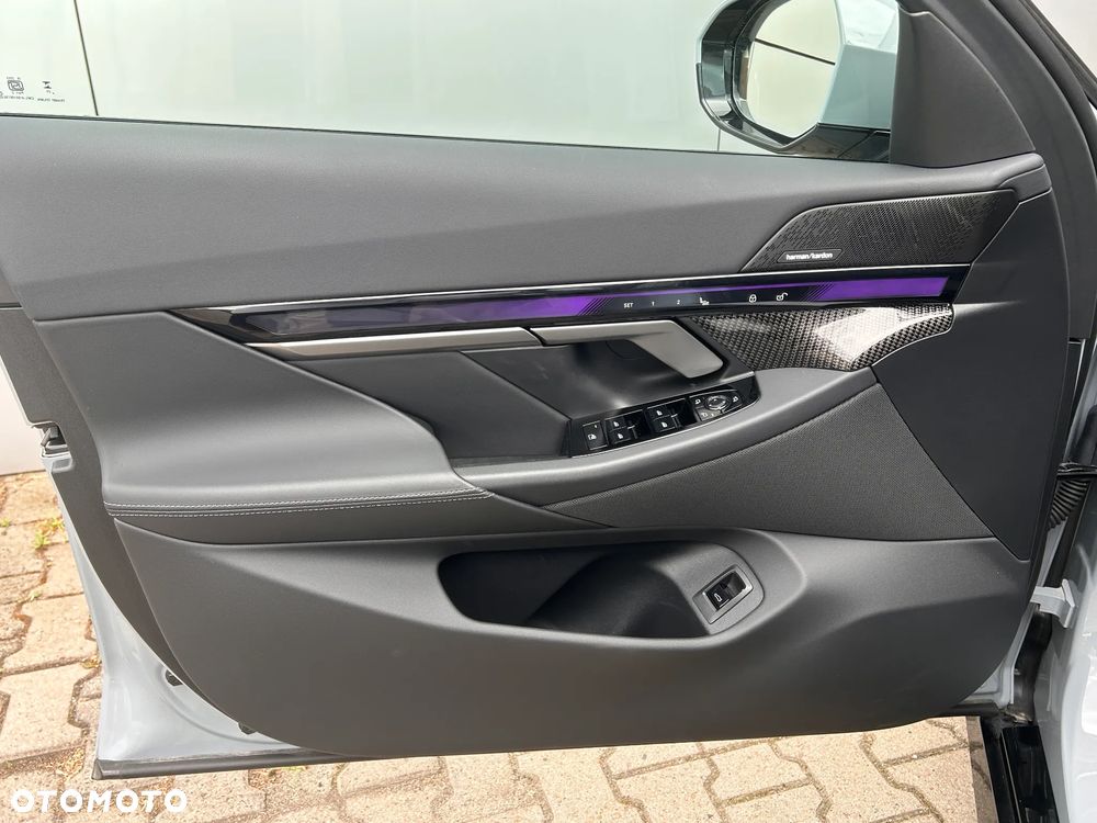 BMW Seria 5 520d - 15