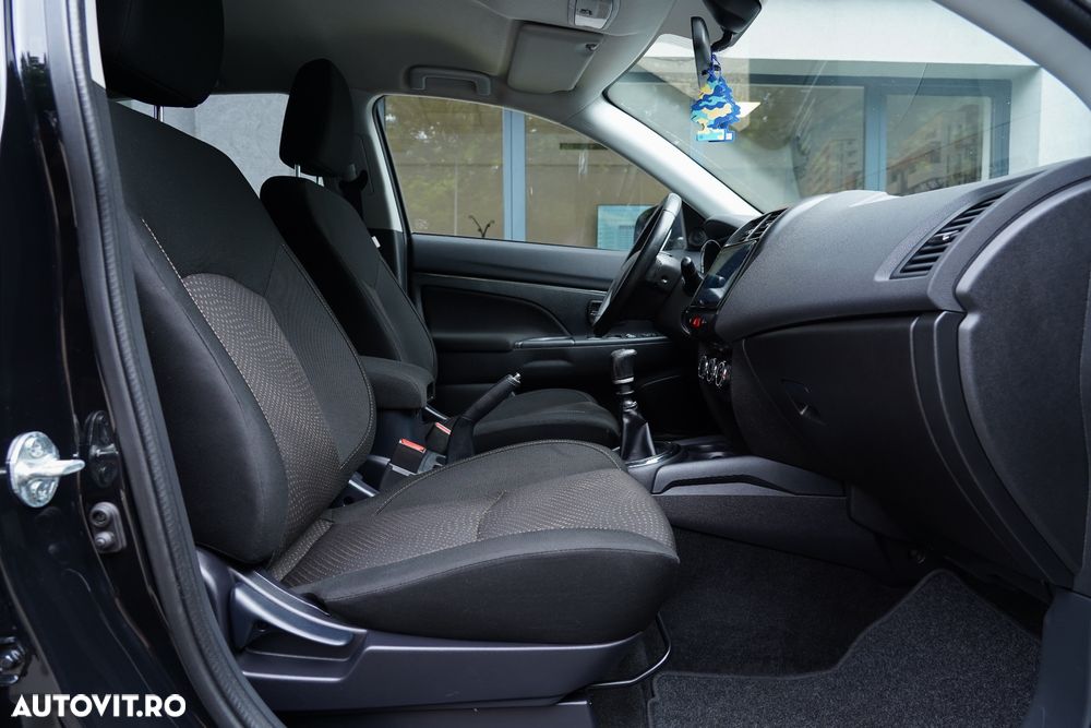 Mitsubishi ASX 1.8 DI-D 4WD Diamant Edition - 19