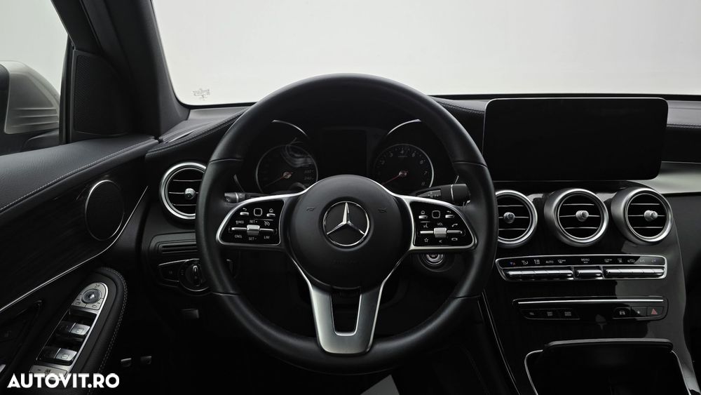 Mercedes-Benz GLC - 15