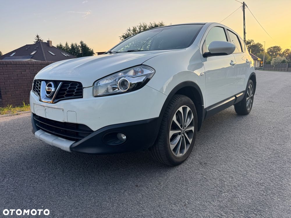 Nissan Qashqai 1.5 dCi N-Connecta - 1