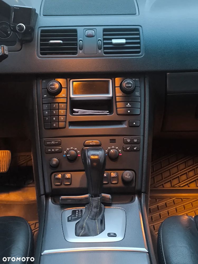 Volvo XC 90 2.4 D5 Executive - 7