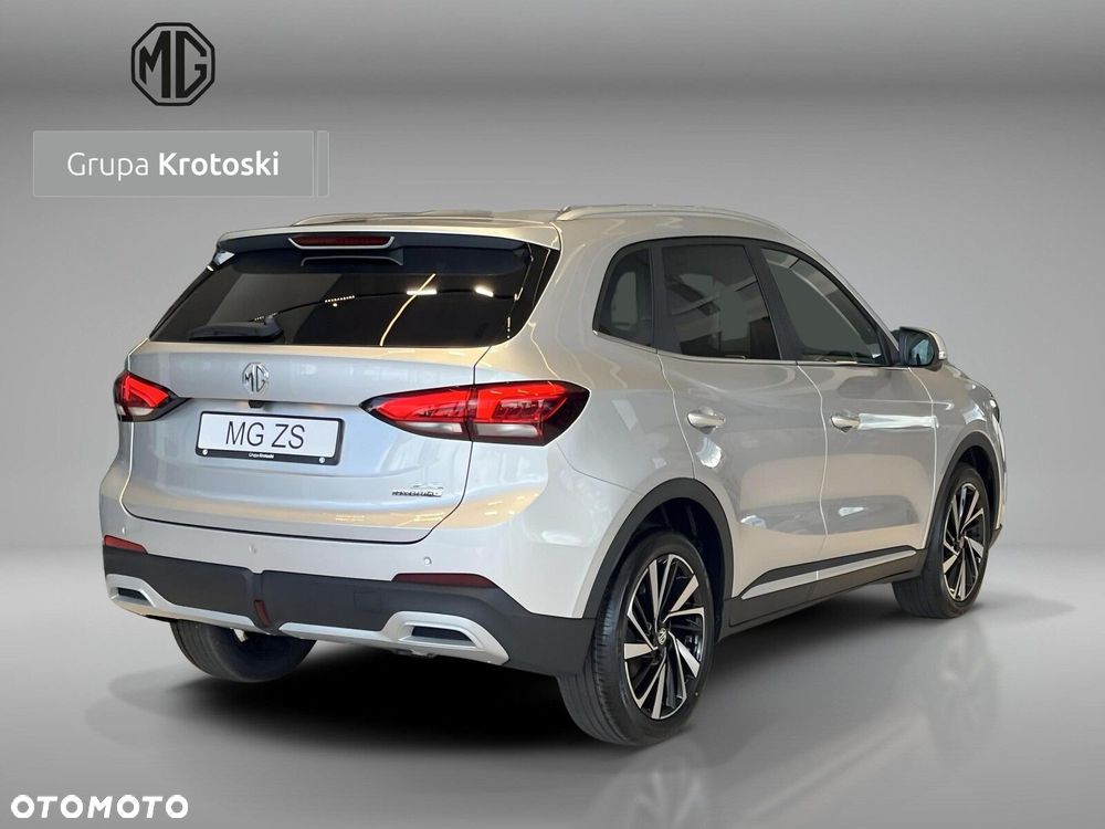 MG ZS Hybrid+ - 7