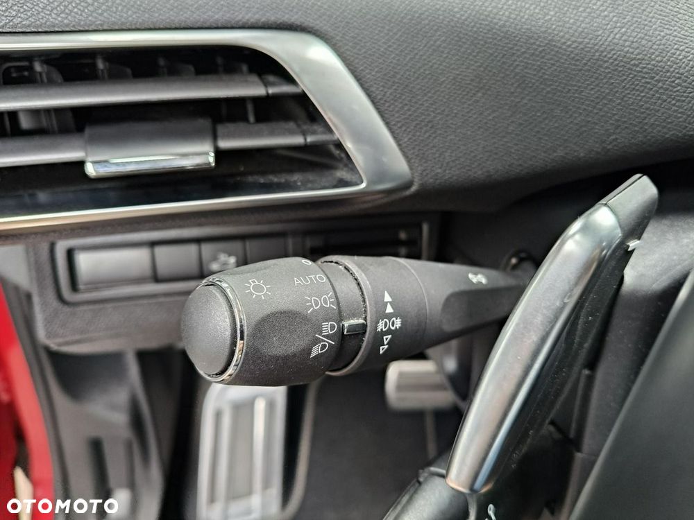 Peugeot 3008 - 27