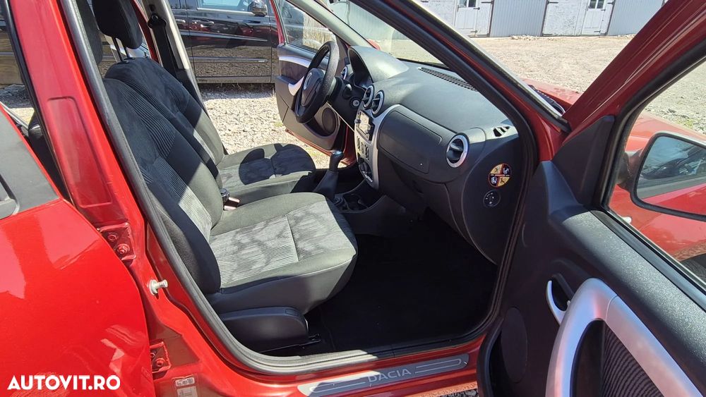 Dacia Sandero 1.2 16V 75 Laureate - 9