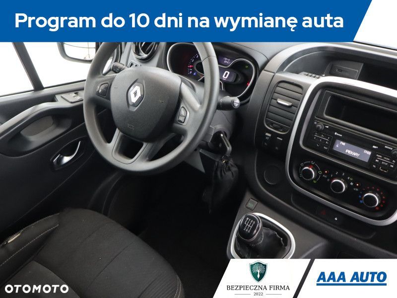 Renault trafic - 9
