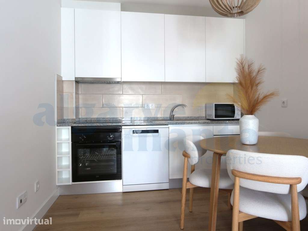 Apartamento T1+1 Novo a Estrear perto da Praia de Monte Gordo, Algarve - Grande imagem: 4/20
