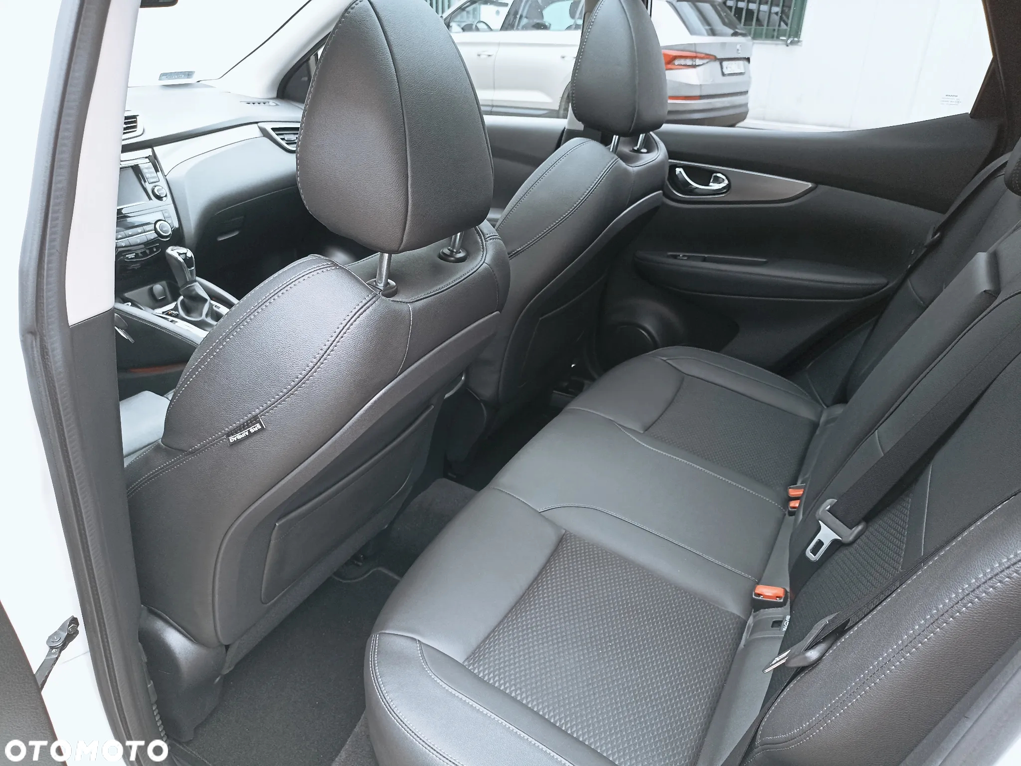 Nissan Qashqai 1.2 DIG-T Tekna+ Xtronic - 6