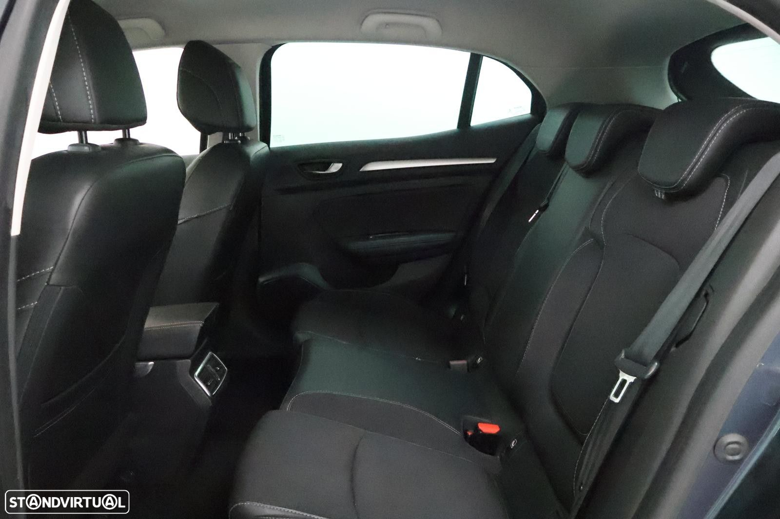 Renault Mégane 1.5 Blue dCi Intens - 5