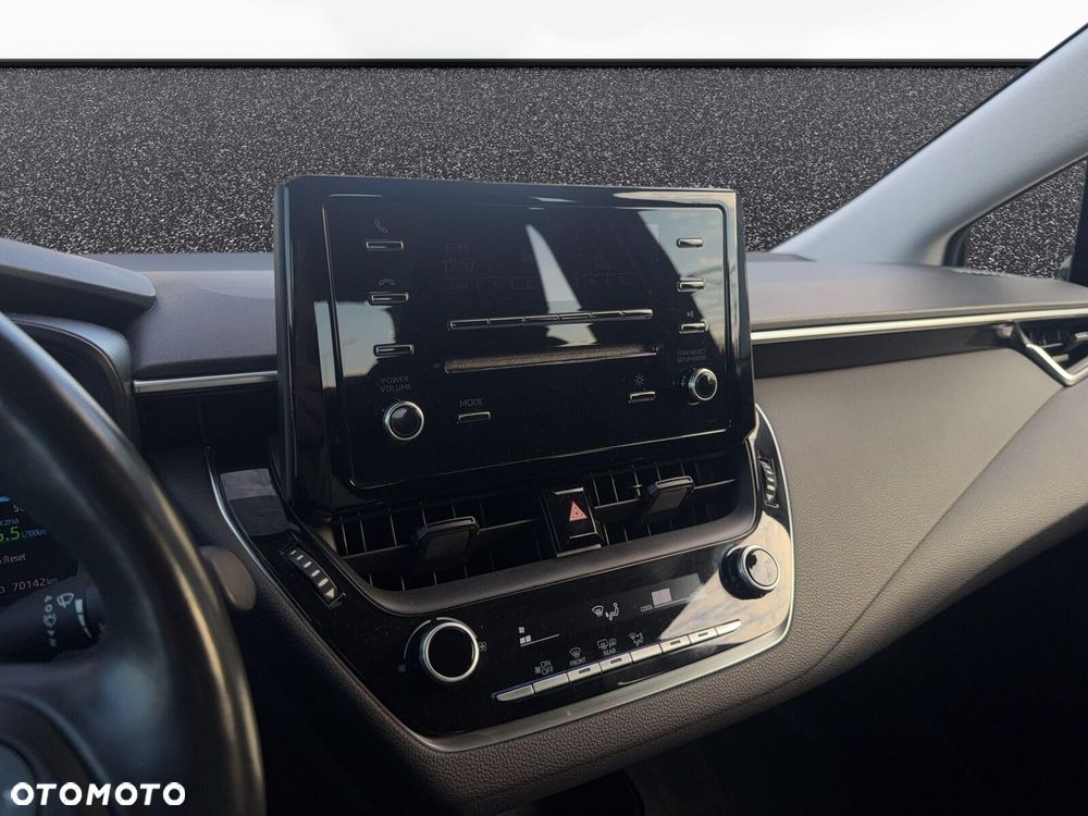 Toyota Corolla 1.6 Comfort - 26