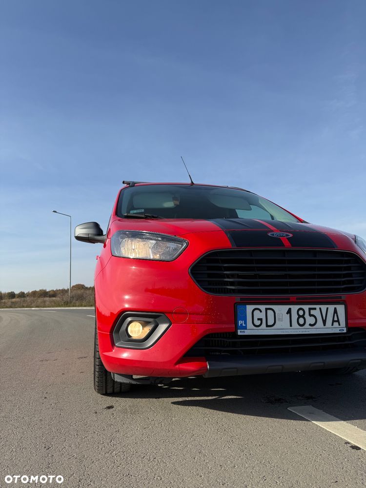 Ford Tranzit Courier - 17