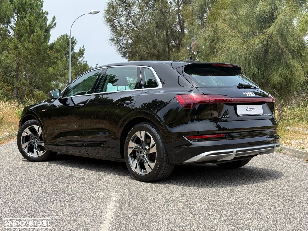 Audi e-tron 50 quattro S line - 4