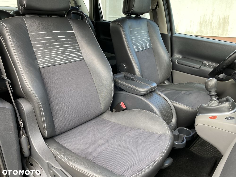 Renault Scenic - 7