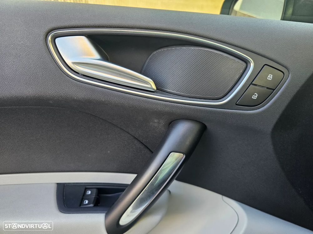 Audi A1 1.2 TFSI Ambition - 8