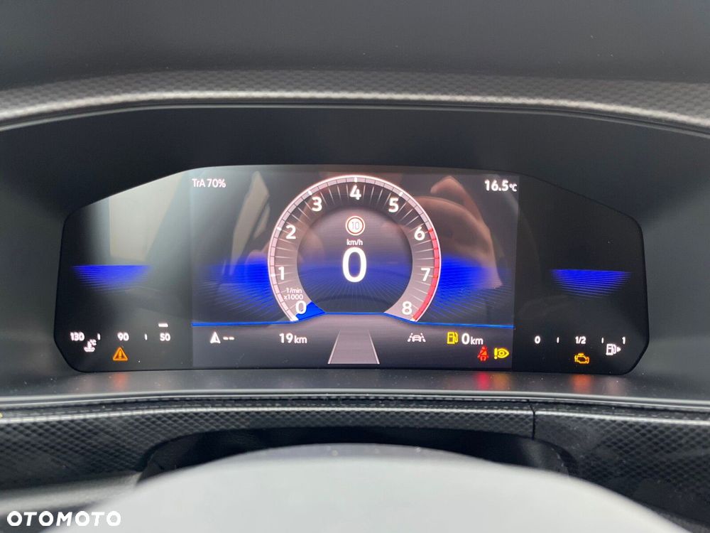 Volkswagen T-Cross - 14
