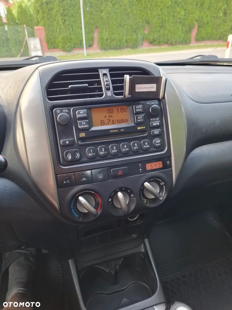 Toyota RAV4 2.0 D-4D 4x4 - 2