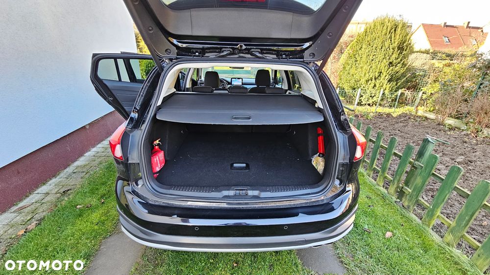 Ford Focus 2.0 EcoBlue Active - 33