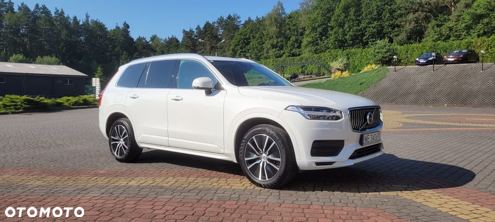 Volvo XC 90 B5 D AWD Momentum - 4