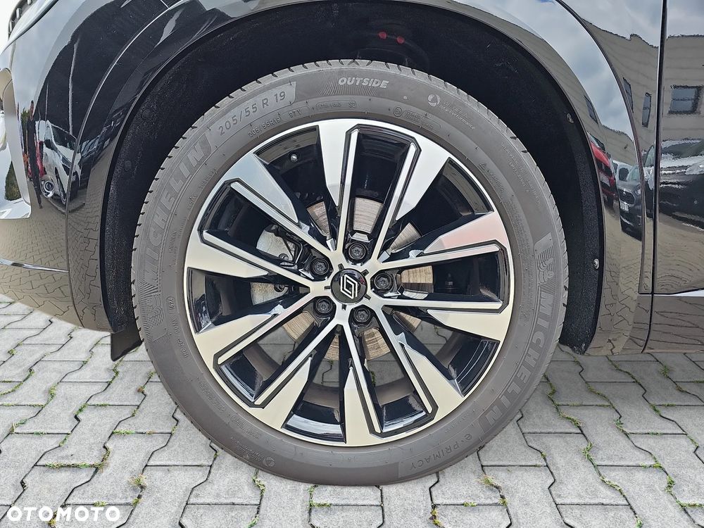 Renault Austral 1.3 TCe mHEV Techno - 9