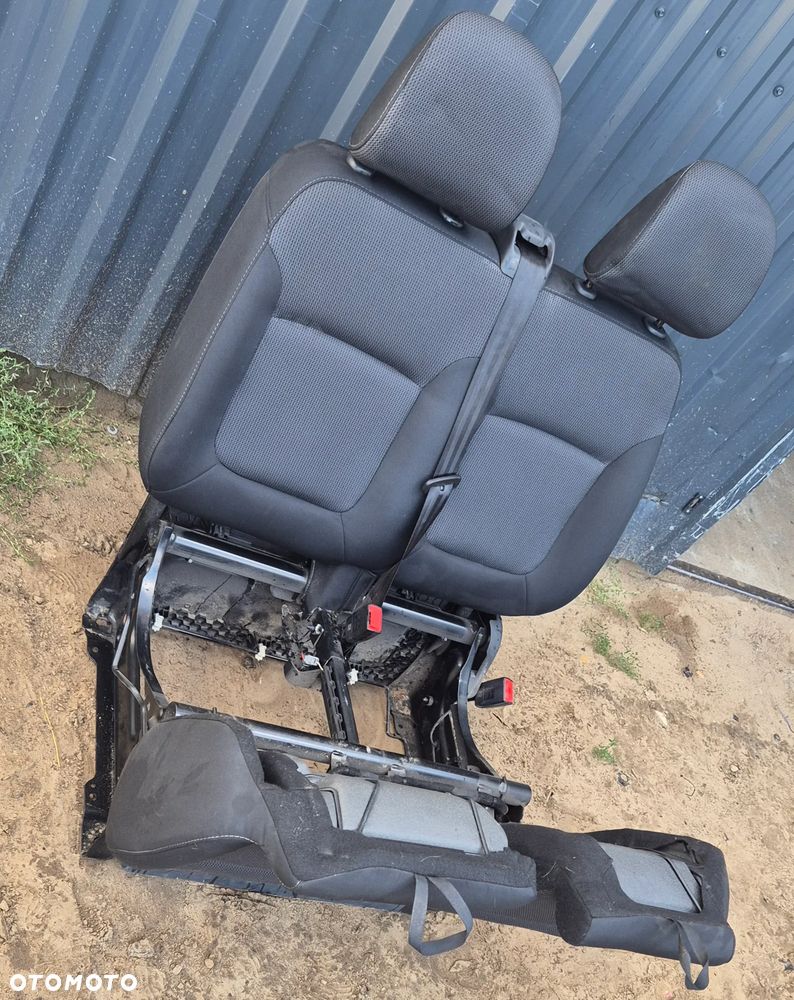 Fotel Dwójka Pasażera Otwierany Renault Trafic III LIFT IV 2021r - 5