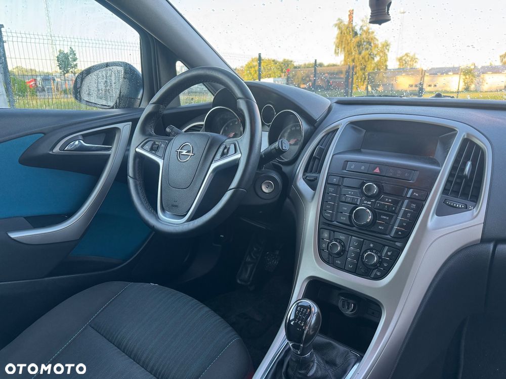 Opel Astra 1.4 T Edition 150 - 21