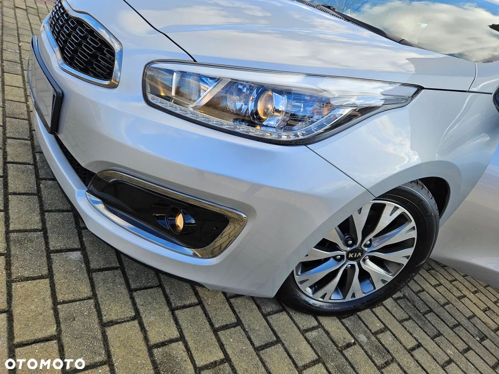 Kia Ceed 1.6 GDI L Business Line - 37