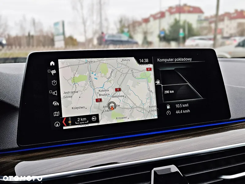 BMW Seria 5 530i xDrive Sport Line - 26