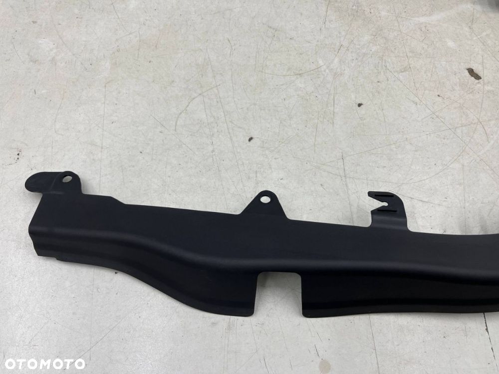 Plastik Range Rover Sport II L494 13-17r. prawa tylna osłona listwa nakładka tapicerki drzwi prawy - 2