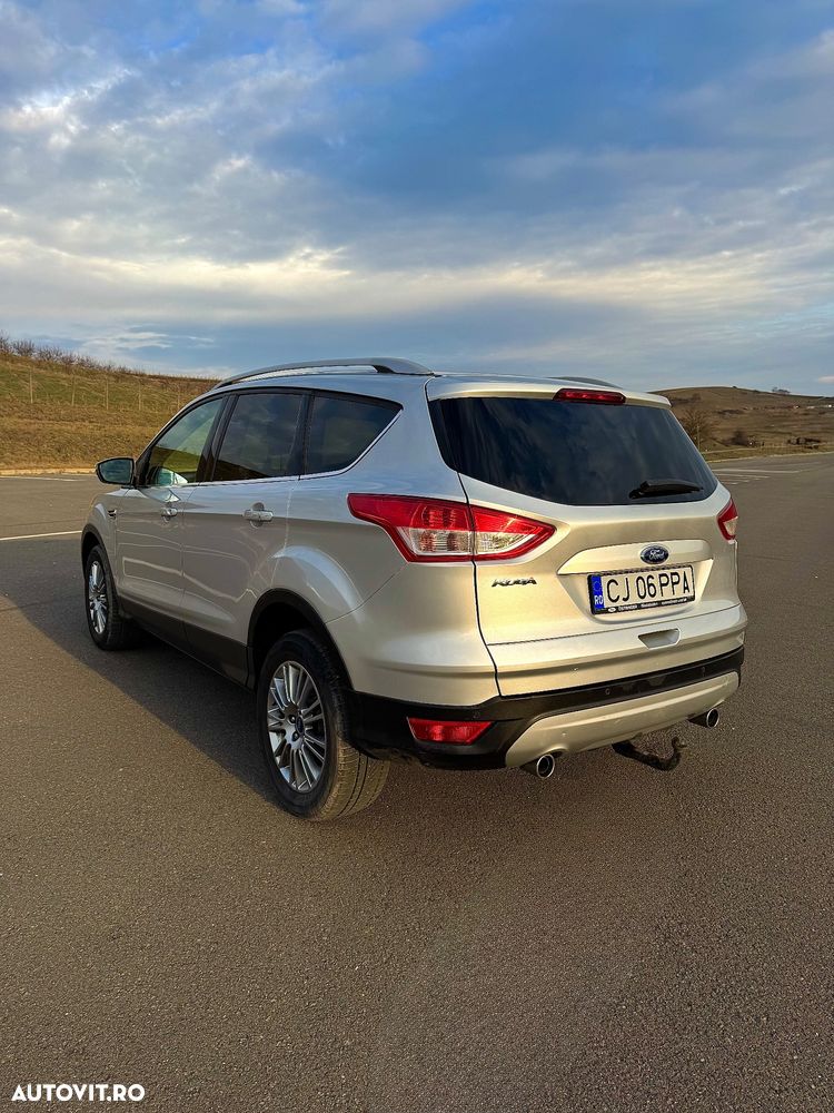 Ford Kuga - 11