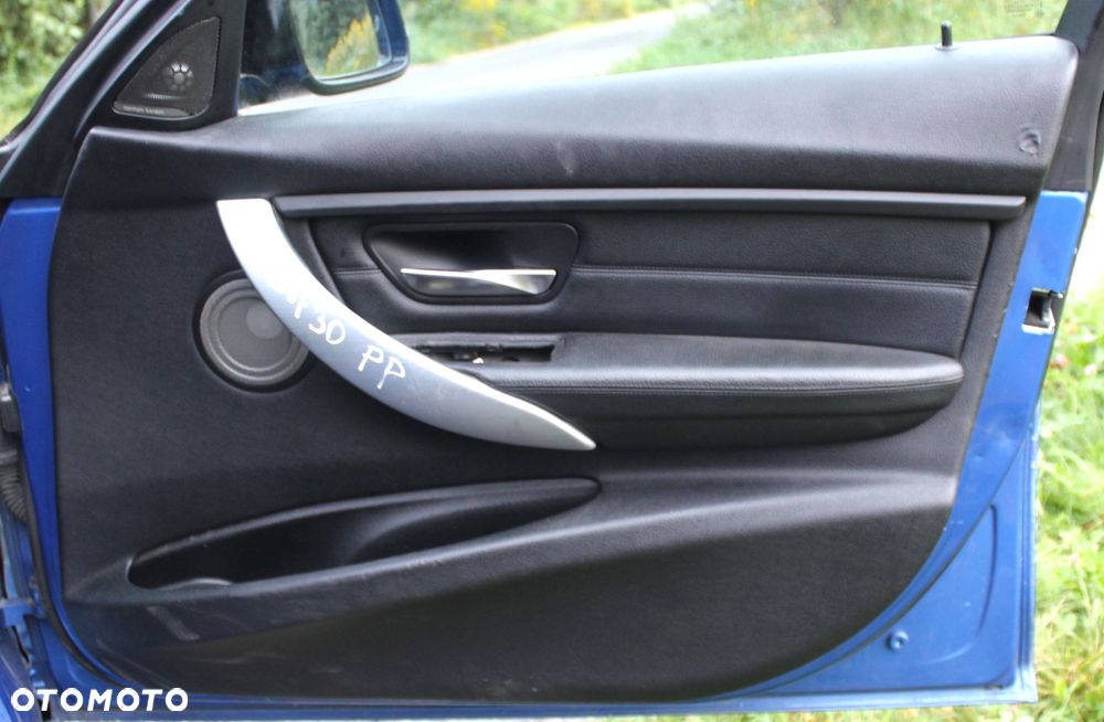 BOCZEK TAPICERKA DRZWI PRAWY PRZÓD BMW F30 SKÓRA - 1