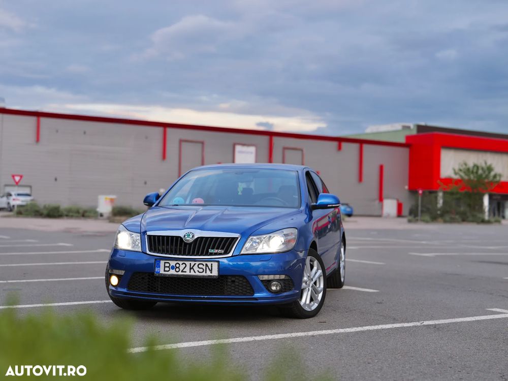 Skoda Octavia 2.0 TDI CR DPF RS - 2