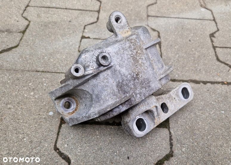 audi a3 8p lift golf v łapa poduszka silnika tfsi - 1